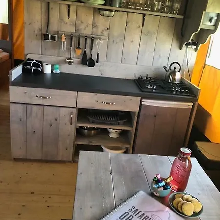 Pipowagen En Safaritent Op Texel *